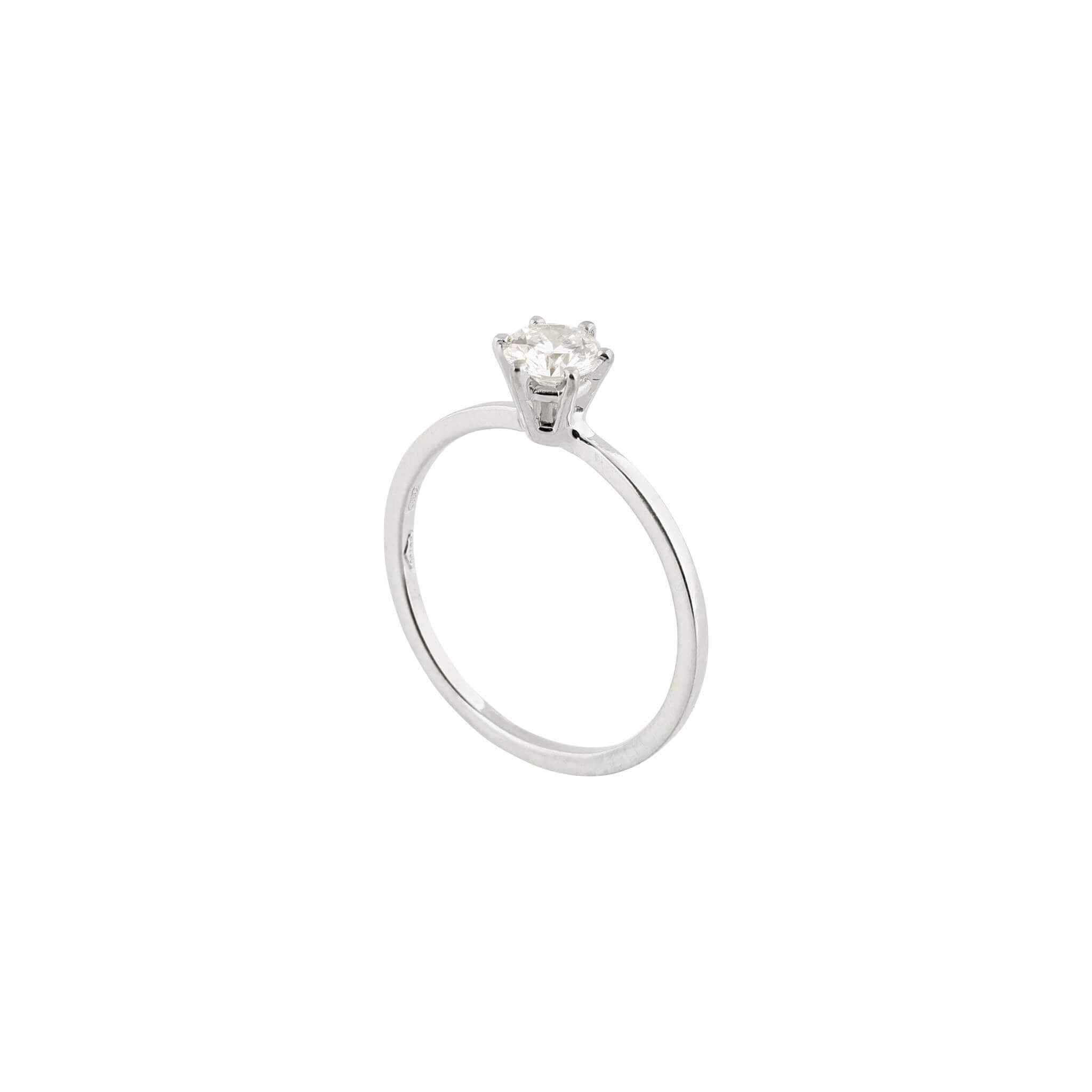 18-carat white gold rosalie ring