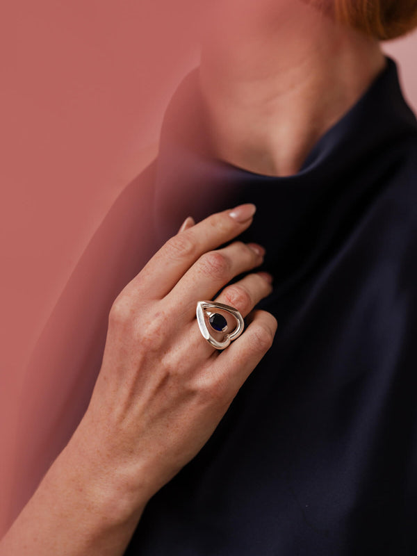 Pulse ring with cubic zirconia