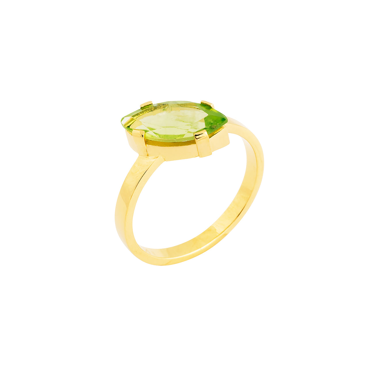 Twist ring with peridot