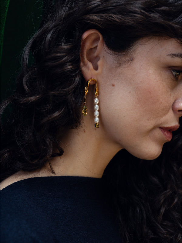 Twist earrings with crystal quartz