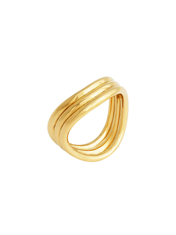 Packshot of Triple Stack ring from the Draped Infinity collection, featuring three layered wavy bands in 18-carat gold vermeil.