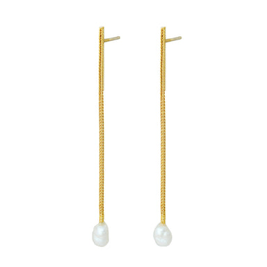 goldplated sans earrings with baroque pearl