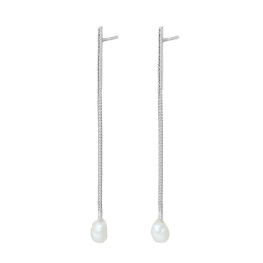 silver sans earrings with baroque pearl